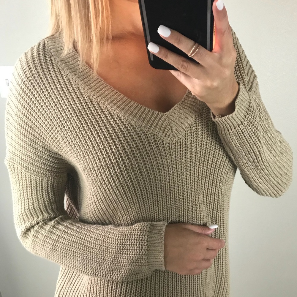 -Nude V Neck Knit Sweater- - Picture 5 of 5